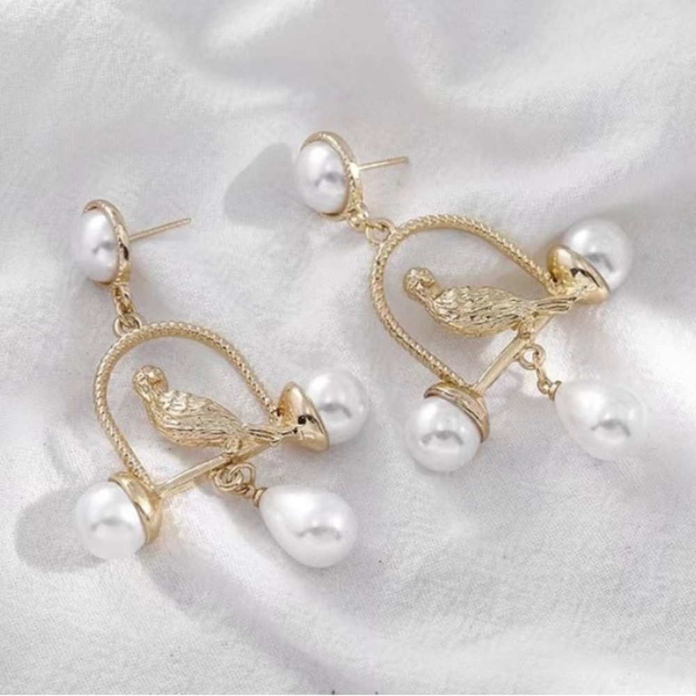 JEWELRY WOMANS DROP EARRINGS BIRD GOLD COLOR